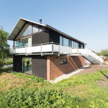 Jouke Post uses Cradle to Cradle principles to build family house in the Netherlands