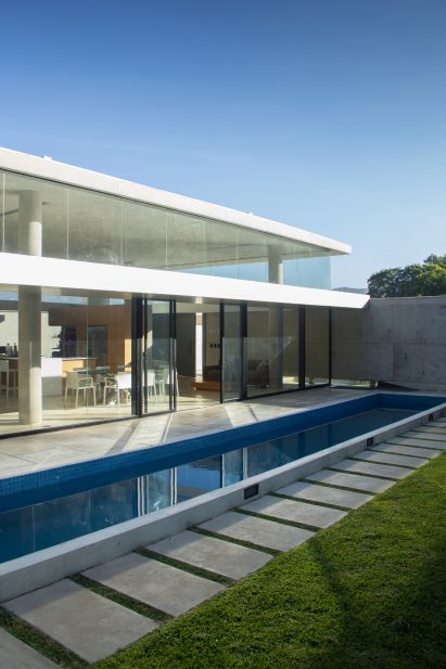 Guaparo House by NMD Nomadas