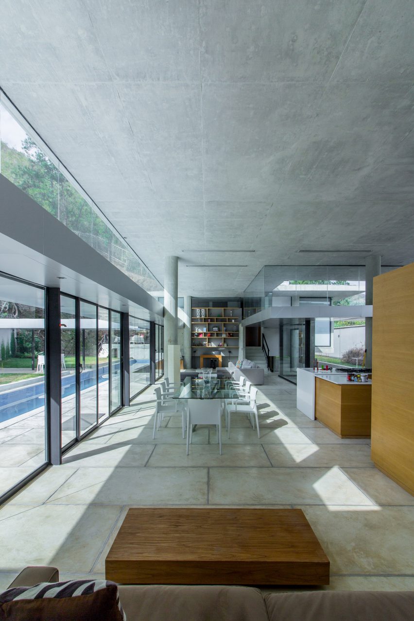 Guaparo House by NMD Nomadas