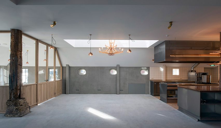 Herberch Omke Jan by Piet Hein Eek