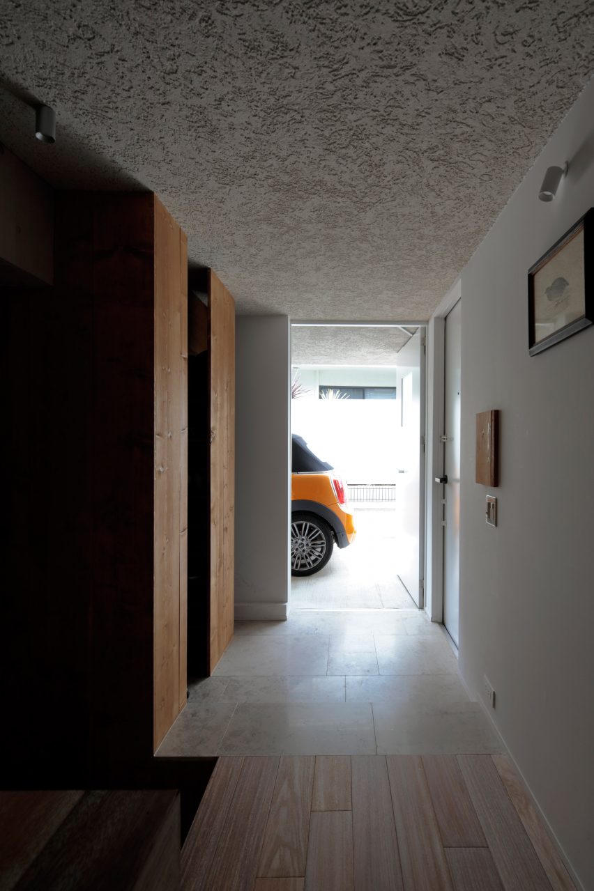 House in the City by Ryosuke Fujii