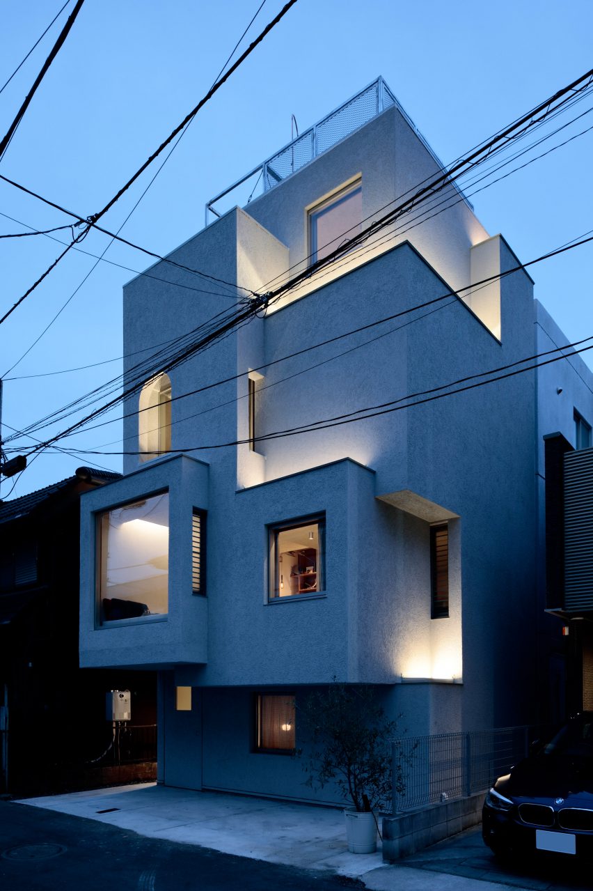 House in the City by Ryosuke Fujii