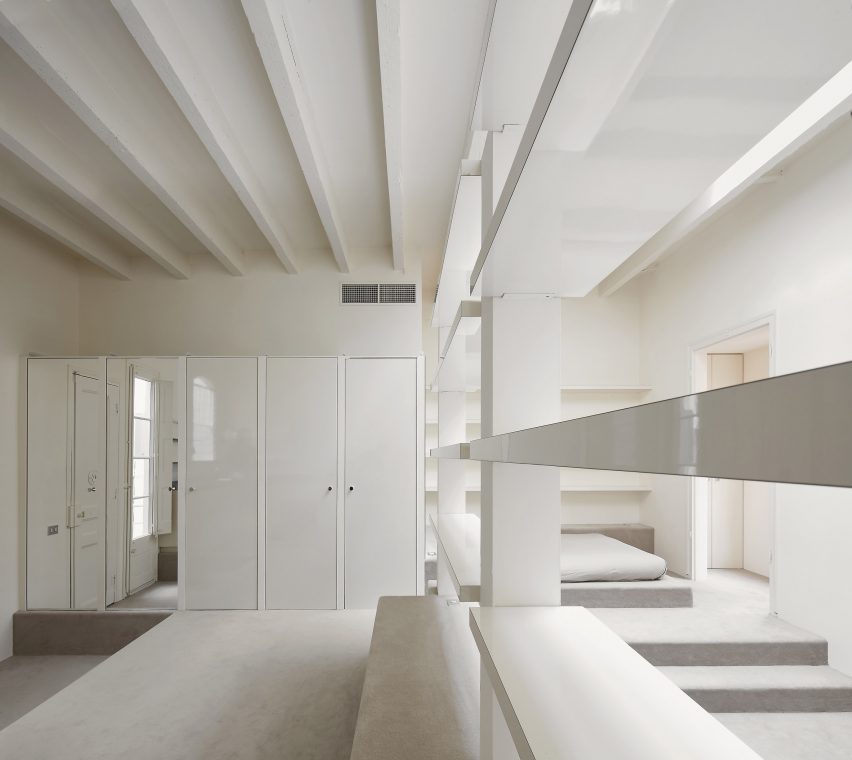 House on the street Reig i Bonet, Barcelona by Arquitectura-G