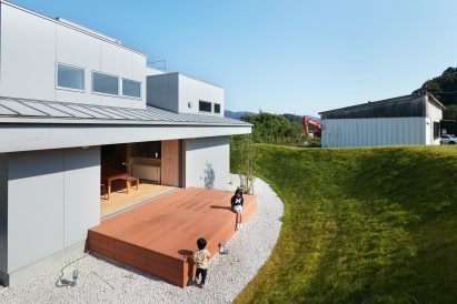 House in Tokushima by Fujiwara Muro