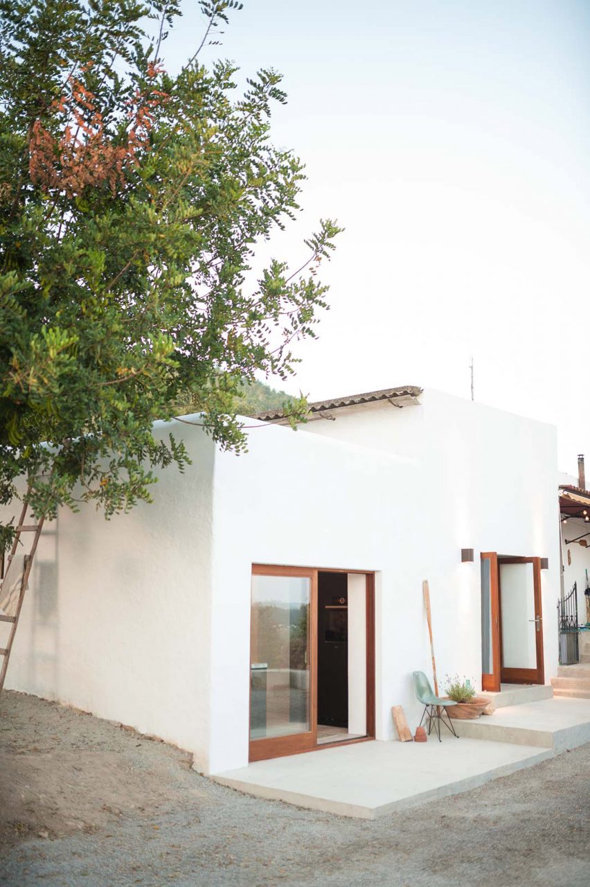 Ibiza Campo by Standard Studio & Ibiza Interiors