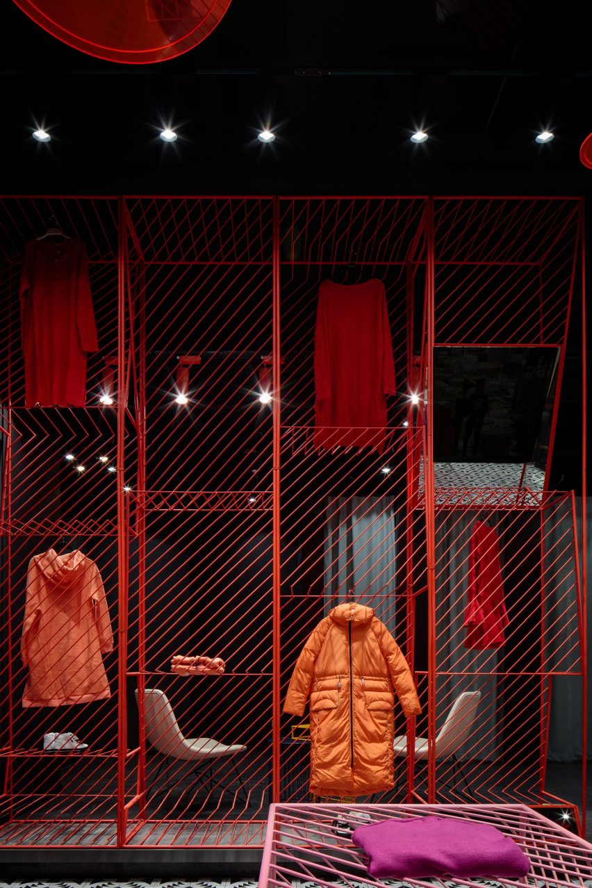 JOOOS Fitting Room by LI Xiang