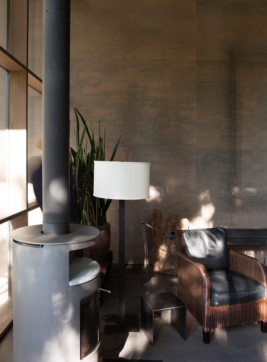 Living room Junsei House by Suyama Peterson Deguchi
