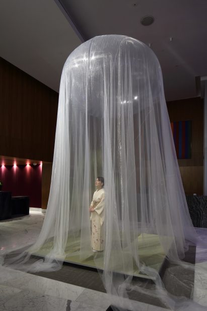 Kengo Kuma teahouse/exhibition in Vancouver