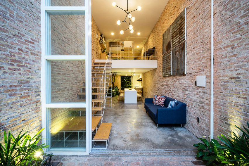 Lee&Tee House by Block Architects BASE