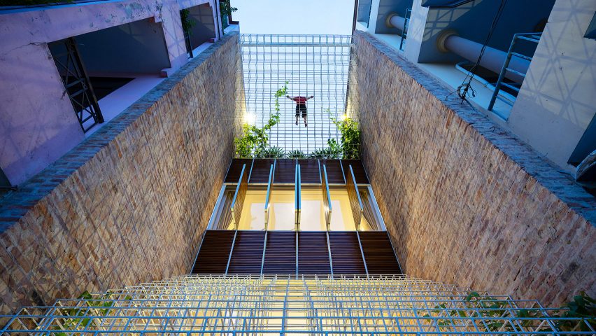 Lee&Tee House by Block Architects BASE
