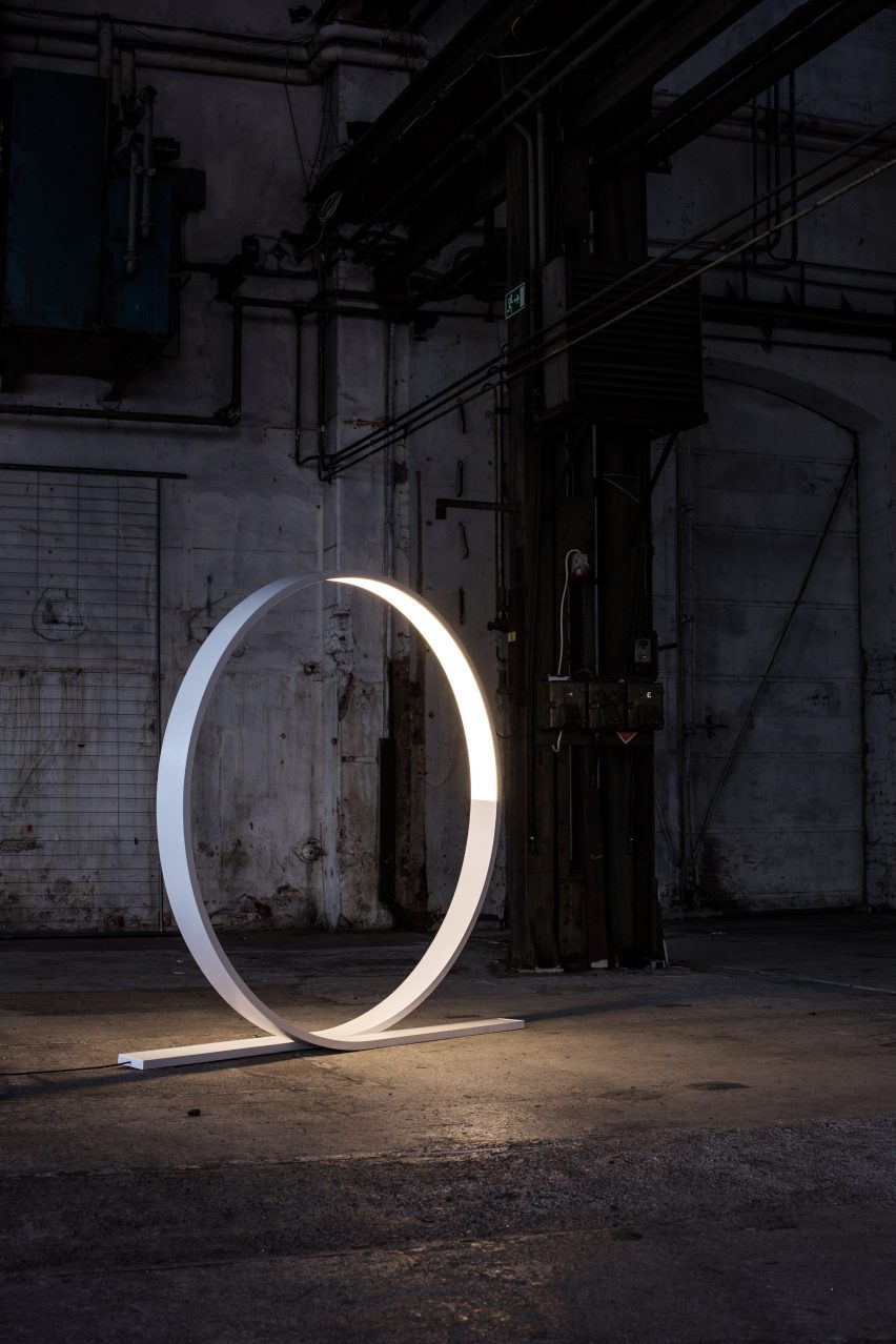 Loop Giant by Timo Niskanen for Himmee