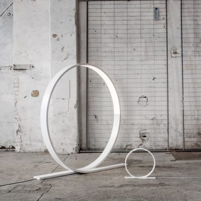 Timo Niskanen designs giant looping LED light for Himmee