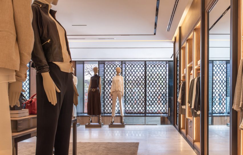 Massimo Dutti In Mexico City by SMA
