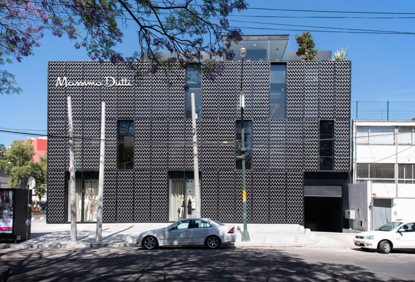 Massimo Dutti In Mexico City by SMA