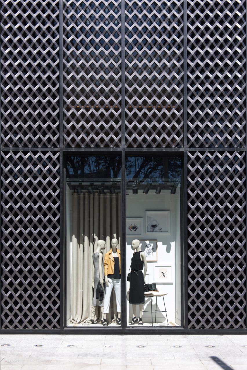 Massimo Dutti In Mexico City by SMA