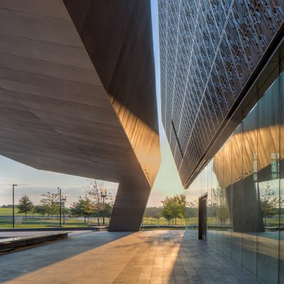 David Adjaye’s African American Museum photographed by Brad Feinknopf