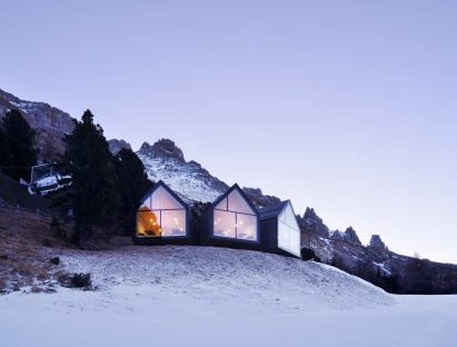 Mountain Hut by Peter Pichler Architecture