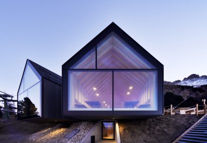 Mountain Hut by Peter Pichler Architecture