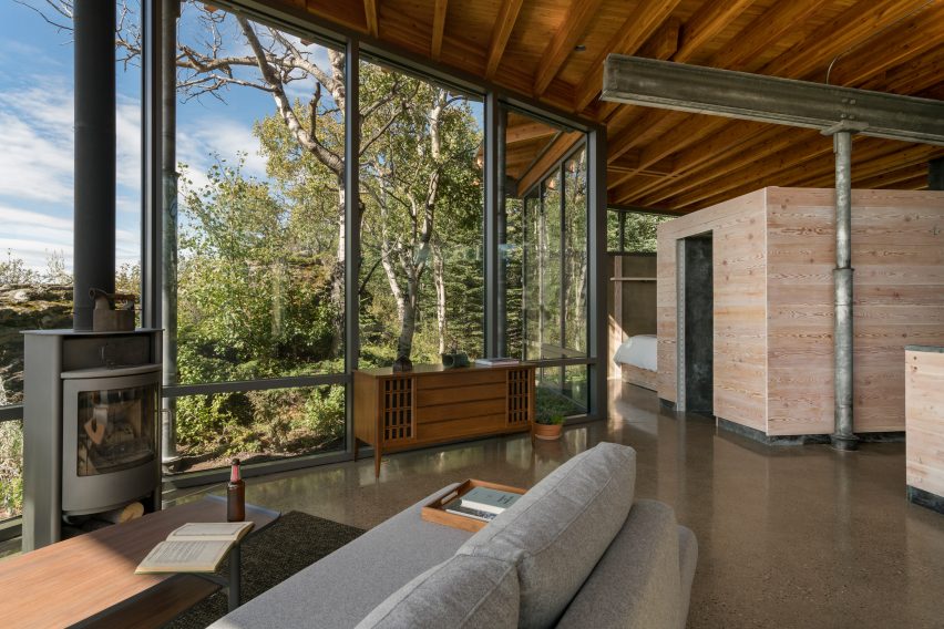 Rock House by Cutler Anderson Architects