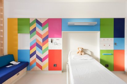 Sheffield Children's Hospital by Morag Myerscough
