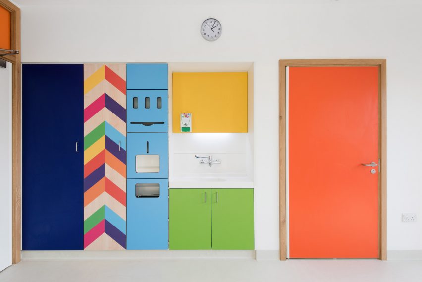 Sheffield Children's Hospital by Morag Myerscough