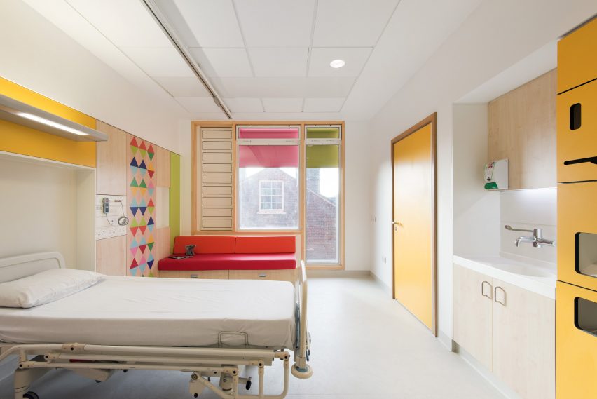Sheffield Children's Hospital by Morag Myerscough