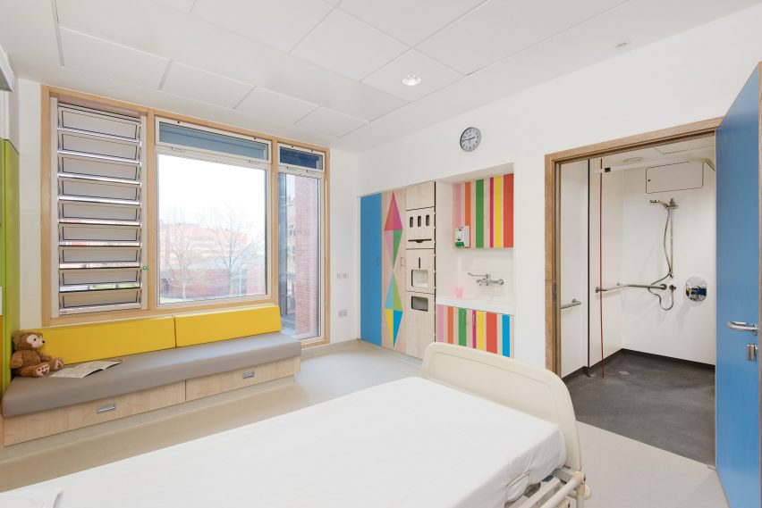 Sheffield Children's Hospital by Morag Myerscough