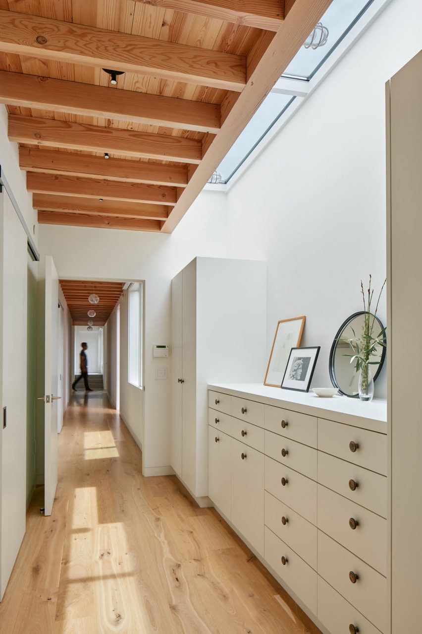 Silicon Valley residence by Malcolm Davis