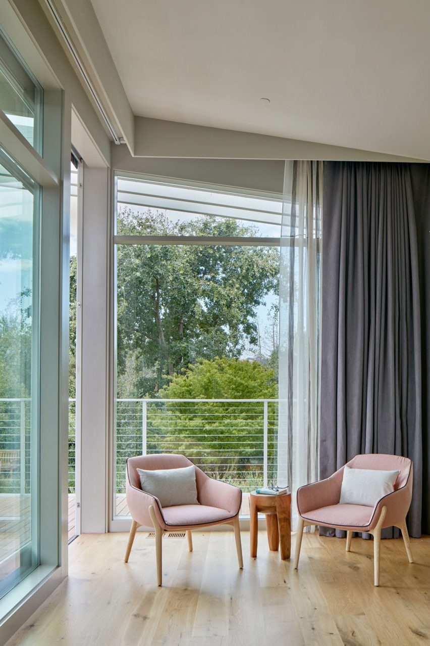 Silicon Valley residence by Malcolm Davis