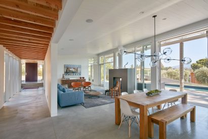Silicon Valley residence by Malcolm Davis