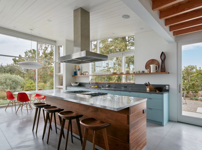 Silicon Valley residence by Malcolm Davis