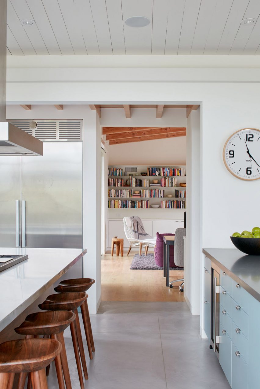 Silicon Valley residence by Malcolm Davis