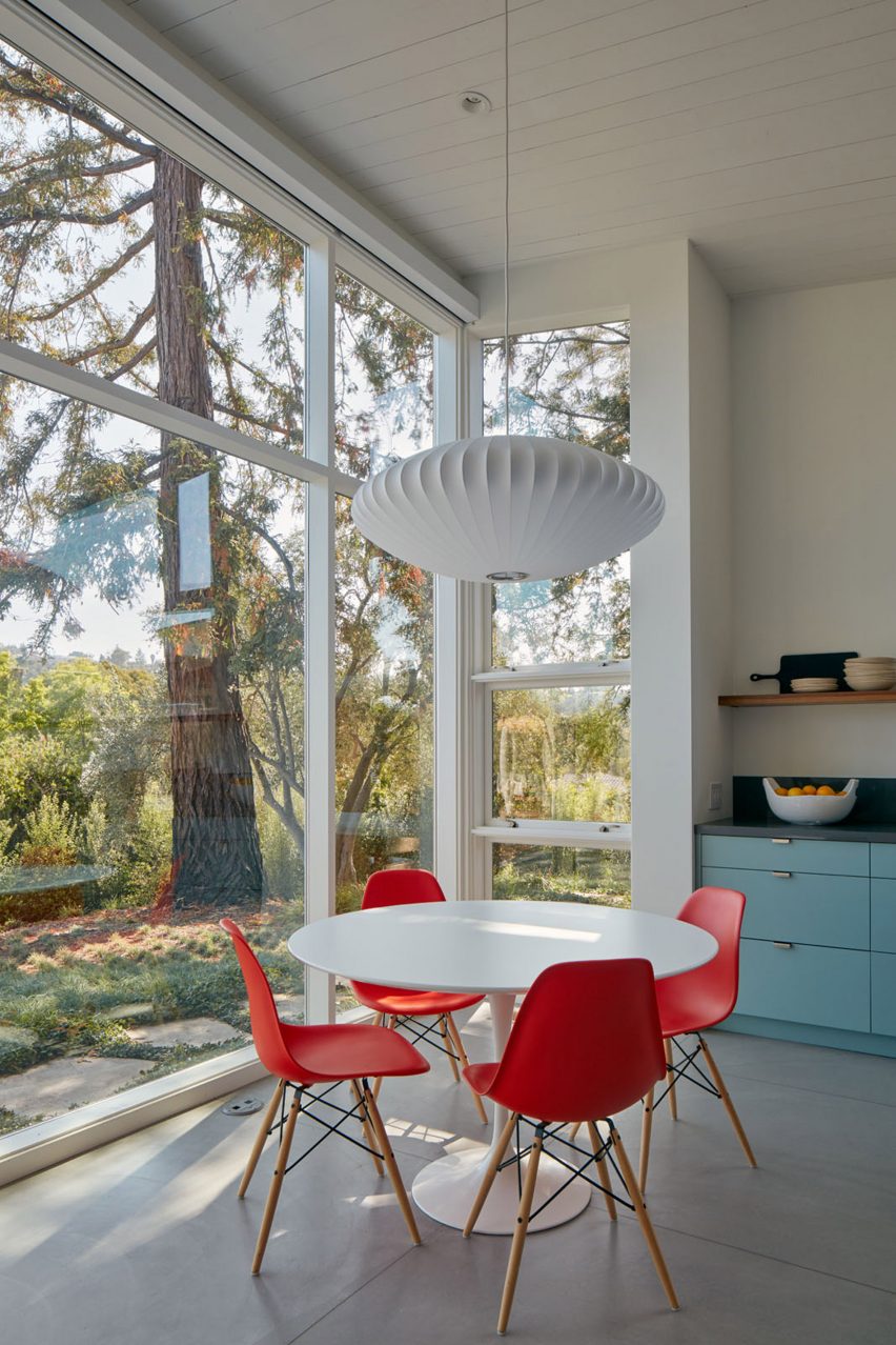 Silicon Valley residence by Malcolm Davis