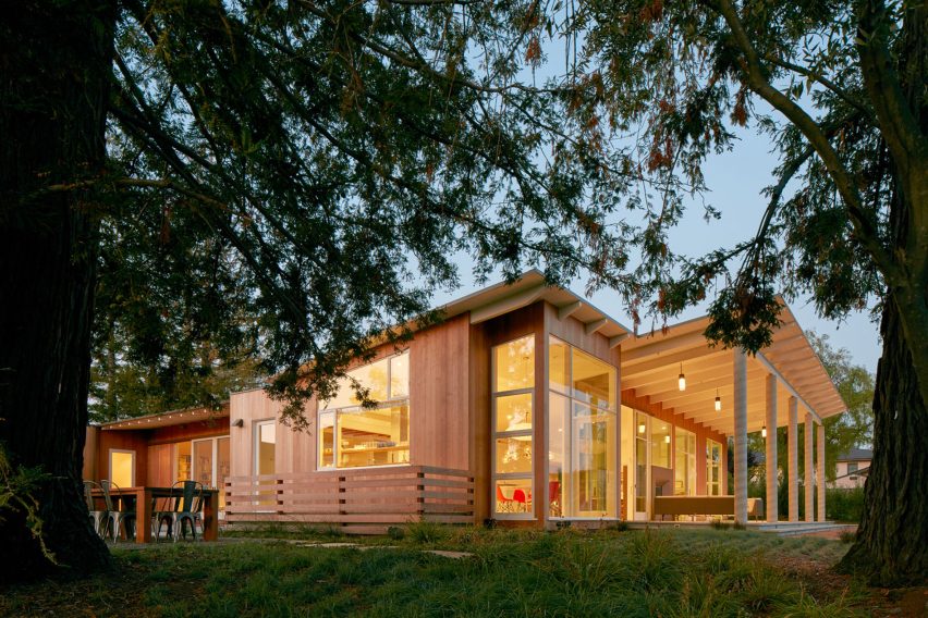 Silicon Valley residence by Malcolm Davis