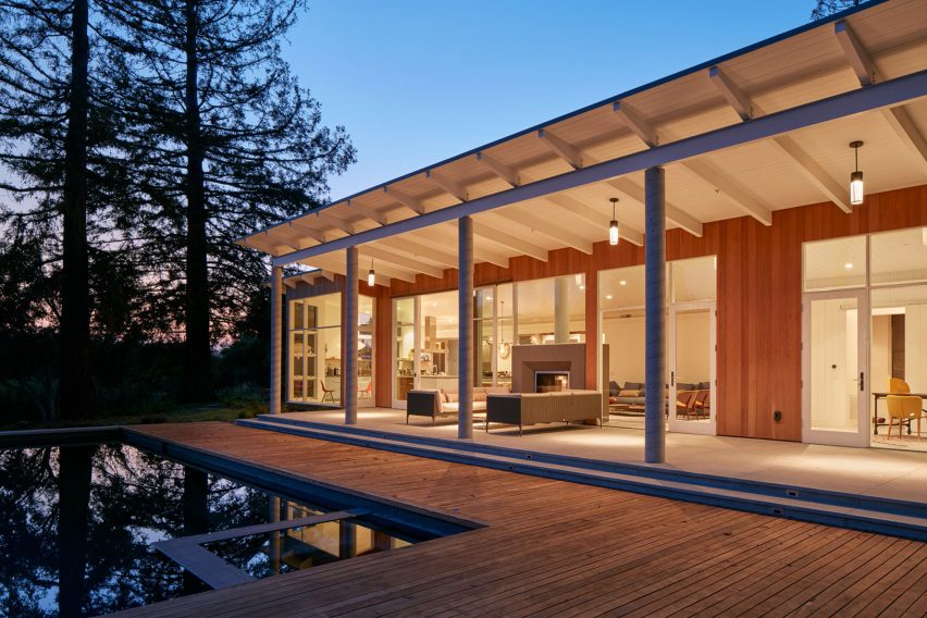 Silicon Valley residence by Malcolm Davis