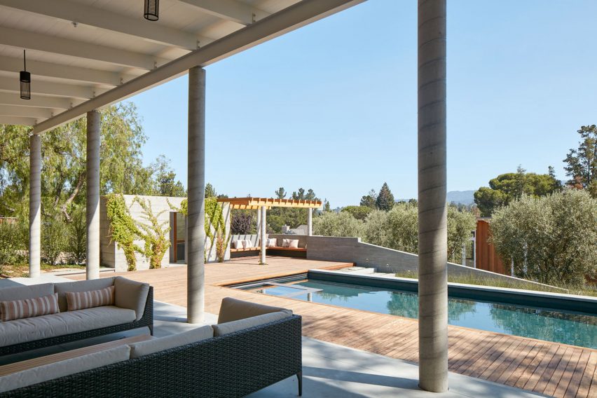 Silicon Valley residence by Malcolm Davis