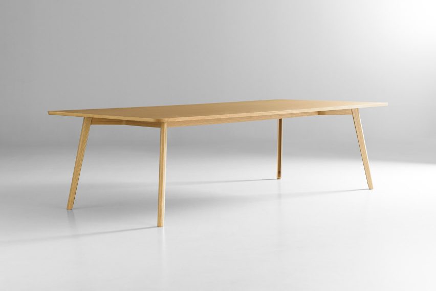 Solem table by Martin Solem