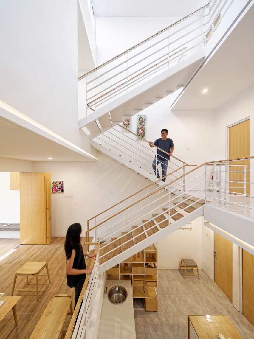 Splow House by Delution Architect