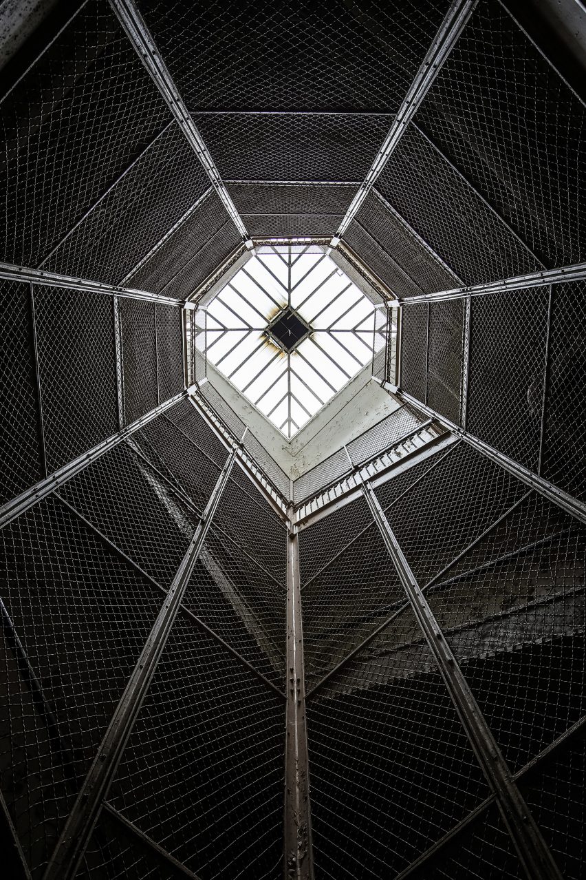 Stairwell Suicide Cage Matt Van der Velde Architecture Abandoned Asylums Interior Jonglez Publishing