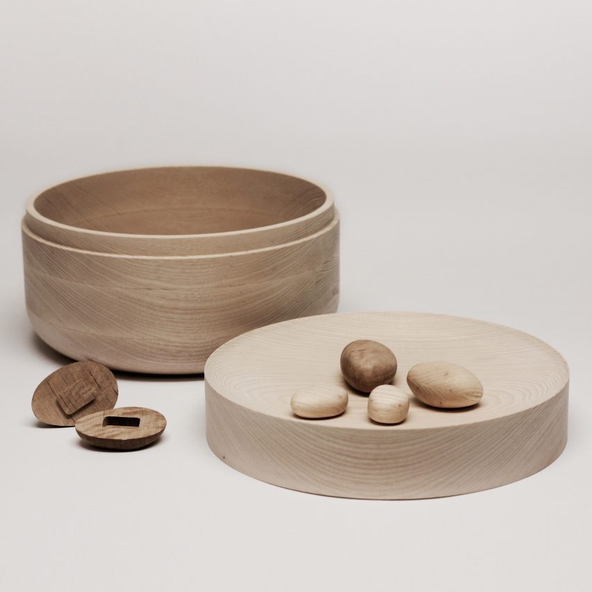 Tactile Perception urn by Lisa Merk Lund University