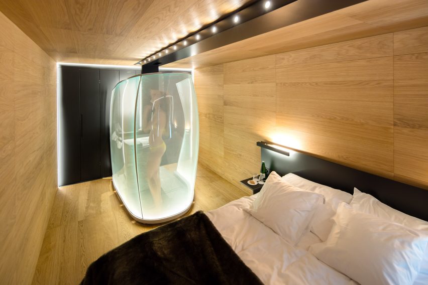 The House of Architects at 7132 Hotel by Morphosis and Thom Mayne