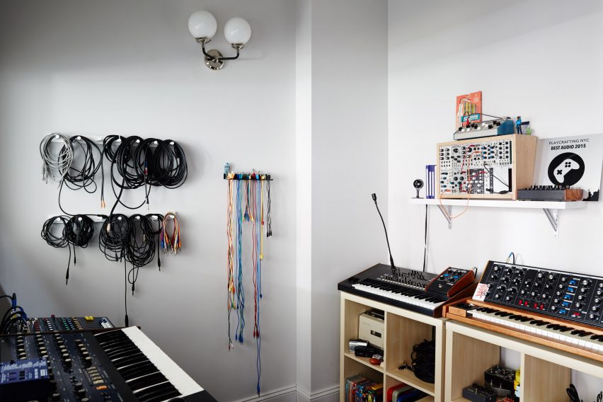 Dots office