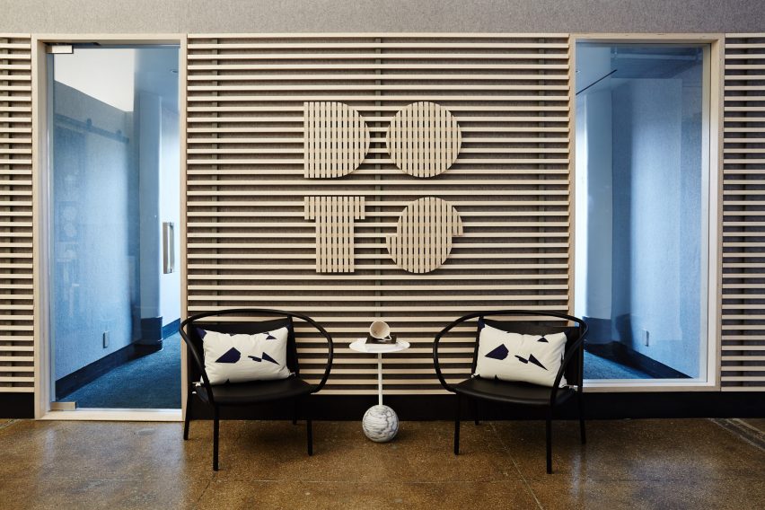 Dots office