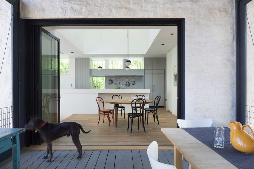 1 Hillside by Tim Cuppett Architects