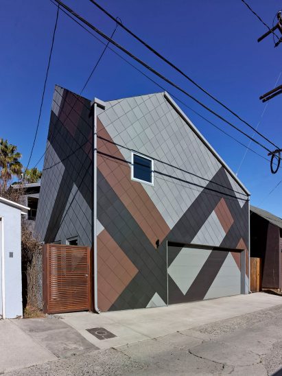Amoroso video studio and guesthouse by Modal Design