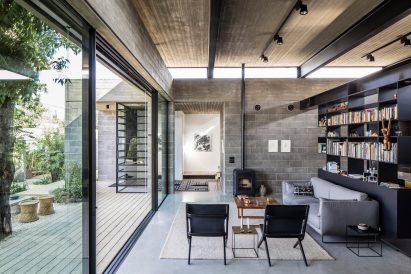 Bare House by Jacobs-Yaniv Architects