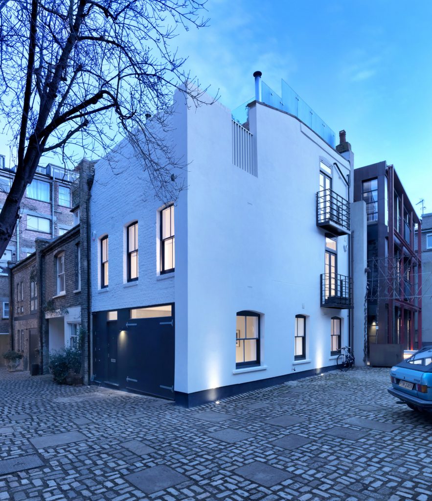 Black & White Mews by Threefold Architects