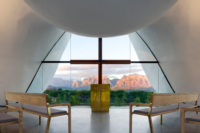 Bosjes Chapel by Steyn Studio