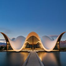 Bosjes Chapel by Steyn Studio