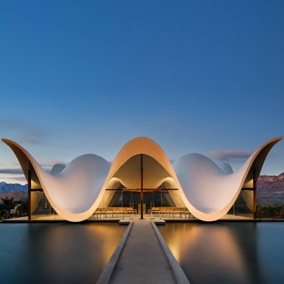 Bosjes Chapel by Steyn Studio